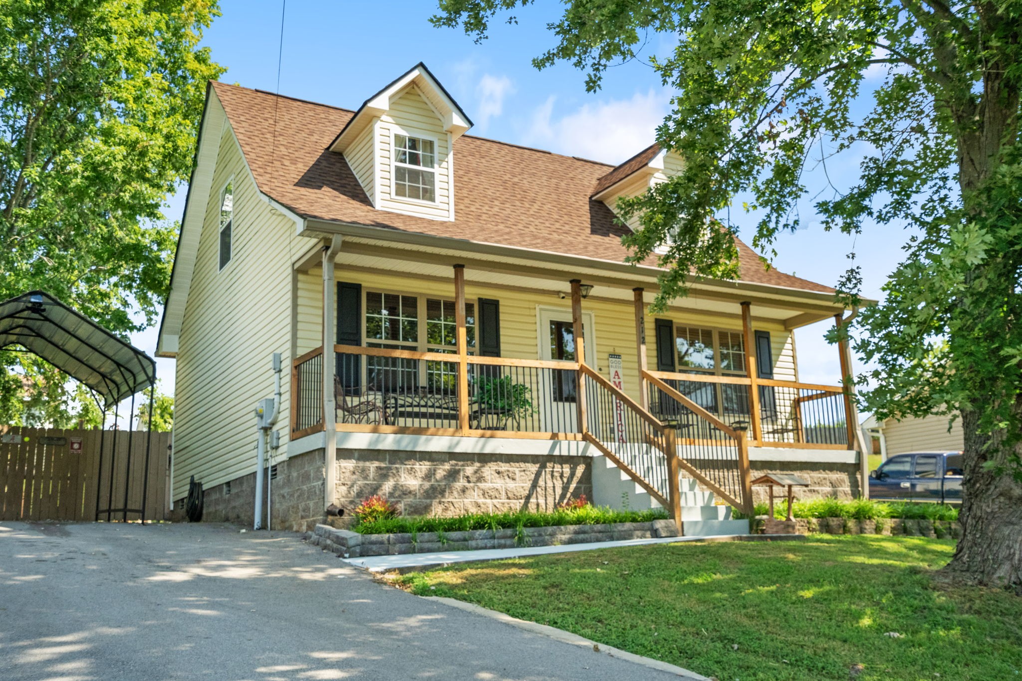 Phillip Dr, Springfield, TN 37172