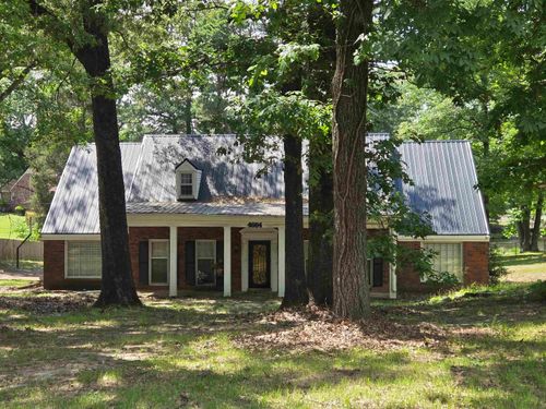 4664 Clearwater Dr, Memphis, TN, 38128 | Card Image