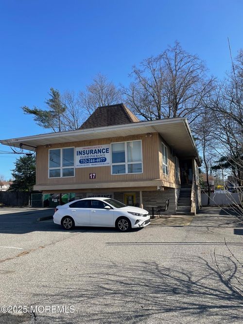 17 Route 37 E, Toms River, NJ, 08753-5308 | Card Image
