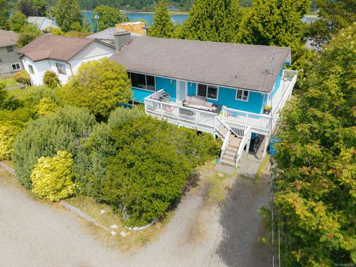 1323 Helen St, Ucluelet, BC, V0R3A0 | Card Image
