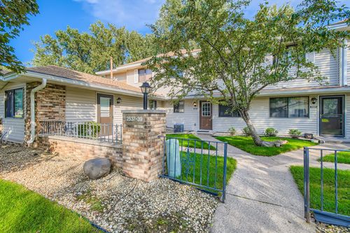2537 Brookdale Ln, Brooklyn Park, MN, 55444-2336 | Card Image