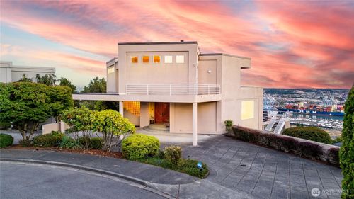 3202 Loma Ct Ne, Tacoma, WA, 98422-2742 | Card Image