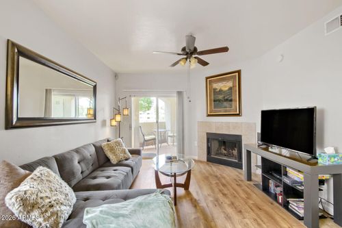 105-10401 N 52nd St, Paradise Valley, AZ, 85253-1050 | Card Image