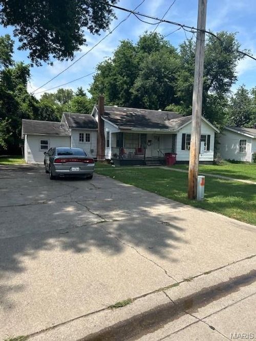 1140 Ruth St, Sikeston, MO, 63801-2434 | Card Image