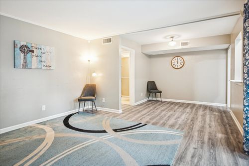 apt-103v-2804 Escada Dr, Farmers Branch, TX, 75234-6355 | Card Image