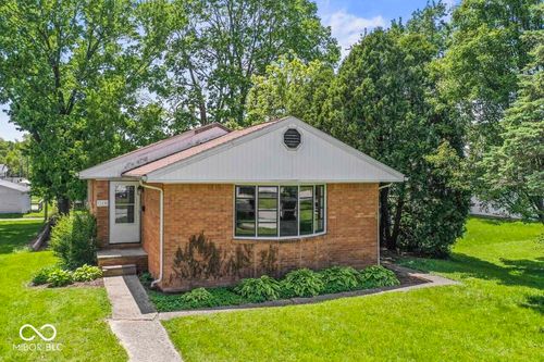 219 Taylor St, Pendleton, IN, 46064-1140 | Card Image