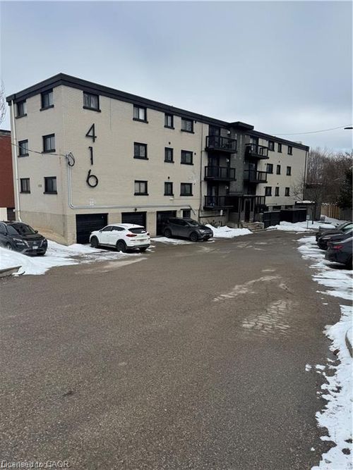 e-416 Lancaster St W, Kitchener, ON, N2H4V9 | Card Image