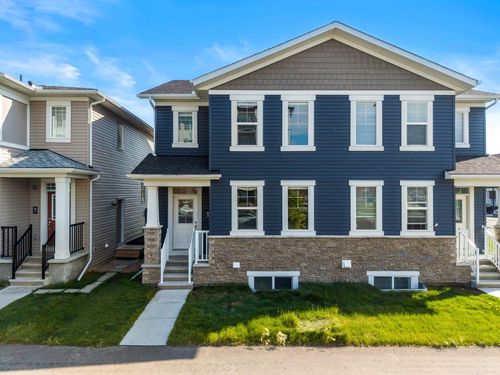 61 Cityline Gate Ne, Calgary, AB, T3N2H4 | Card Image
