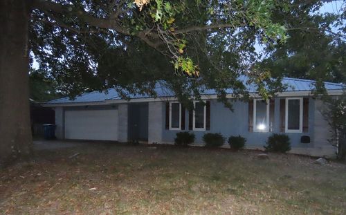 4911 S Gold Rd, Battlefield, MO, 65619-9221 | Card Image