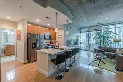 unit-610-950 W Peachtree St Nw, Atlanta, GA, 30309-4352 | Card Image