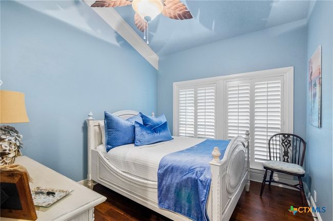 2133 W Maple St, House other with 4 bedrooms, 5 bathrooms and null parking in Port O Connor TX | Image 23