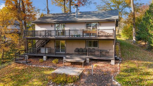 282 Hickory Court, Hartland, WI, 53029 | Card Image