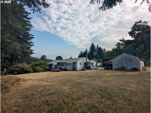 105 Se Jackson Roberts Rd, Cascade Locks, OR, 97014-6675 | Card Image