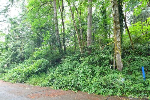 2428 Archwood Drive, Longview, WA, 98632 | Card Image