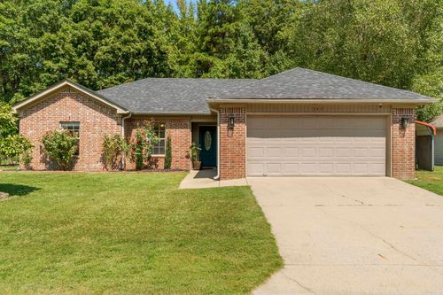 347 Meadow Creek Dr, Benton, AR, 72015-6547 | Card Image