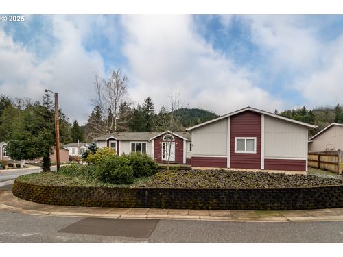 115 Samantha Way, Canyonville, OR, 97417-8771 | Card Image