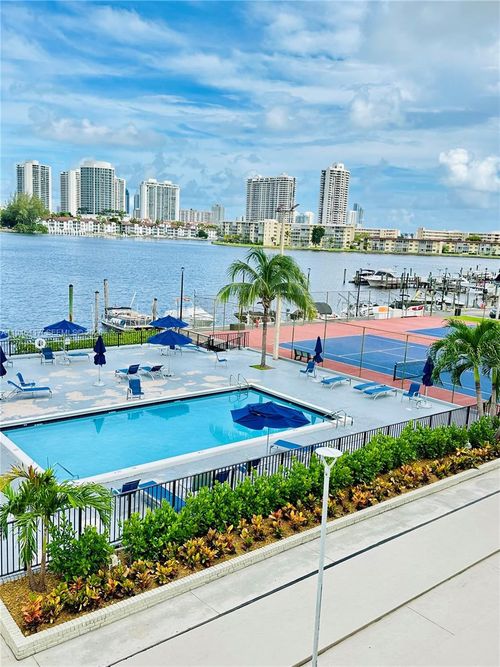 apt-1607-2750 Ne 183rd St, Aventura, FL, 33160-2121 | Card Image