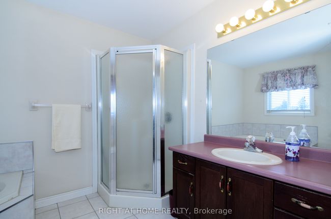 1321 Baseline Rd, House other with 3 bedrooms, 3 bathrooms and 4 parking in Stoney Creek ON | Image 16