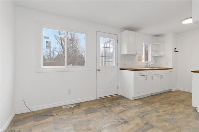21 - 24 Richardson Dr, House attached with 3 bedrooms, 3 bathrooms and 1 parking in Port Dover ON | Image 16