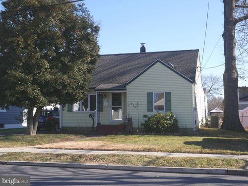710 Cooper St, Florence, NJ, 08518-2712 | Card Image
