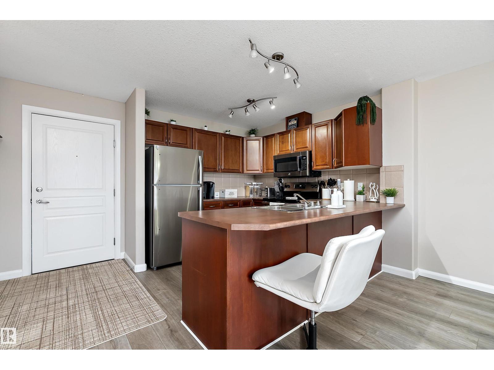 Residential in Edmonton 4