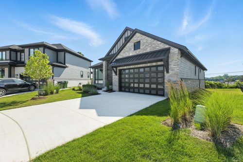 54714 Camden Ct, Shelby Twp, MI, 48316-3629 | Card Image