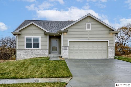 11306 Portage Circle, Papillion, NE, 68046 | Card Image