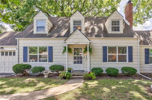 5421 Juniper Dr, Roeland Park, KS, 66205-2228 | Card Image
