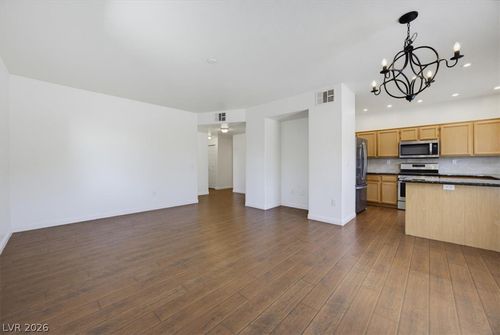102-3825 Juno Beach St, Las Vegas, NV, 89129-1038 | Card Image