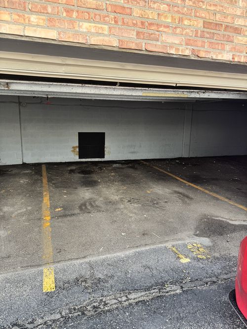 apt-415-1227 Harlem Ave, Berwyn, IL, 60402-1049 | Card Image