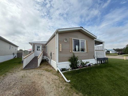 6405 52 Street, Ponoka, AB, T4J1G8 | Card Image