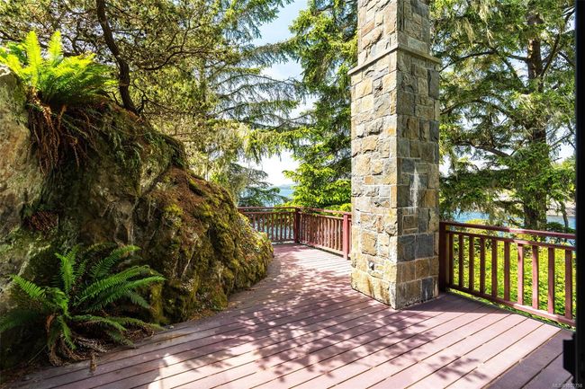 1050 Roxview Crt, House other with 4 bedrooms, 6 bathrooms and 3 parking in Sooke BC | Image 68
