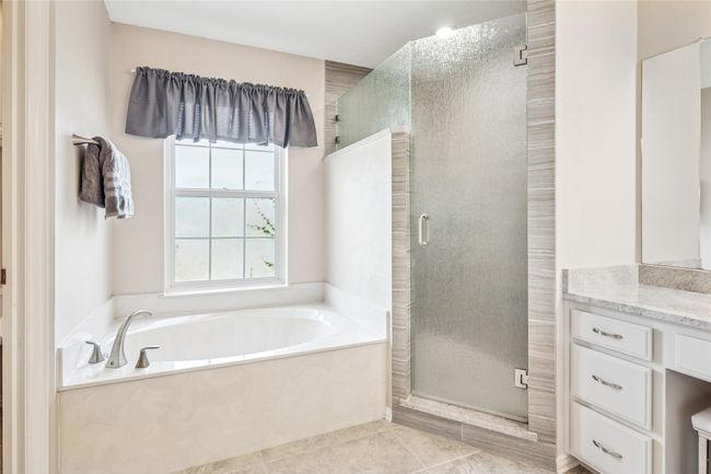 928 Rush Creek Rd, House other with 4 bedrooms, 4 bathrooms and null parking in Keller TX | Image 18