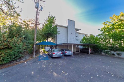 912 W Lincoln Pl Pl, Spokane, WA, 99204 | Card Image