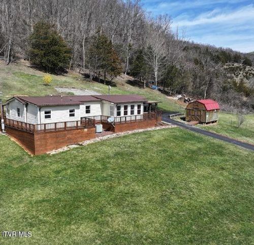 839 Corn Valley Rd, Honaker, VA, 24260-8097 | Card Image