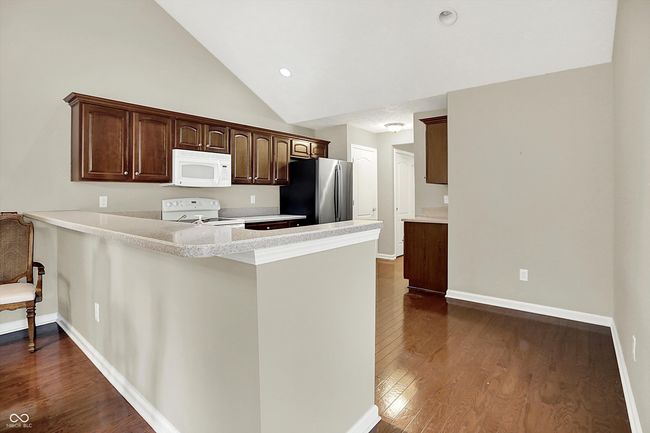 Breakfast Bar with beautiful Corian Counter Tops | Image 13