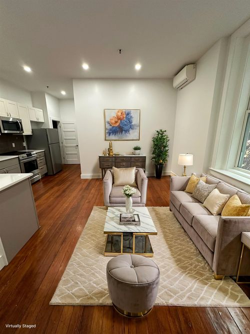 3-4 Elliot St, Brattleboro, VT, 05301-3210 | Card Image