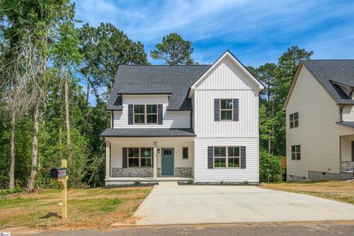 136 S Church Street, duncan, SC, 29334 | Card Image