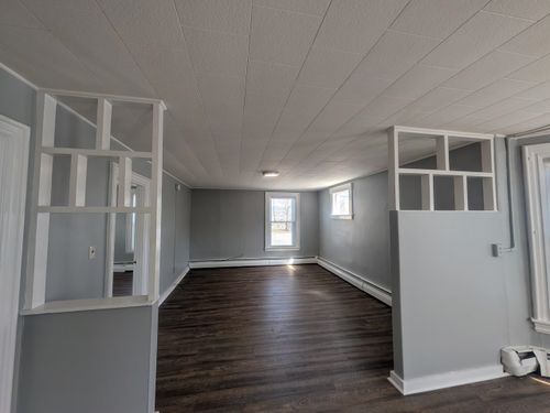 apt-a-31 Chestnut St, Claremont, NH, 03743-5864 | Card Image