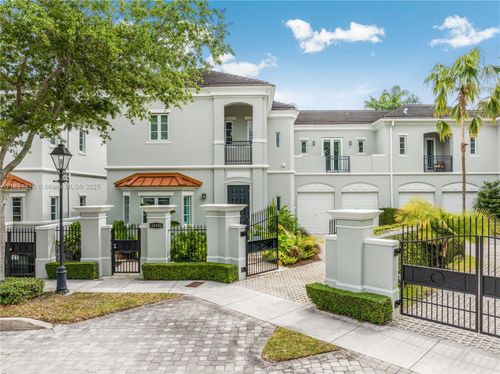 10155 Sw 75th Pl, Pinecrest, FL, 33156-3871 | Card Image