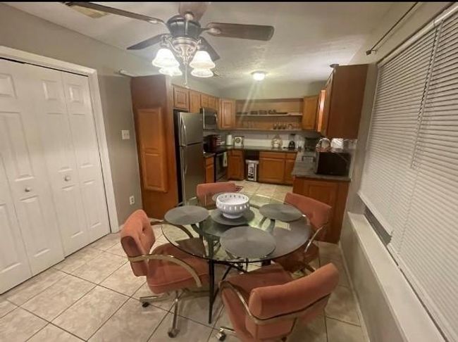 5711 Toddington Rd, House other with 4 bedrooms, 2 bathrooms and null parking in Humble TX | Image 8
