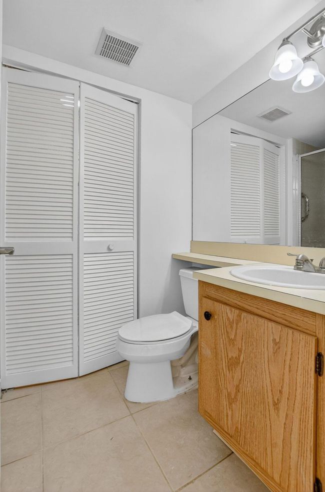 APT-19D - 1010 Ne 8 Th Ave, Condo with 2 bedrooms, 2 bathrooms and null parking in Delray Beach FL | Image 14