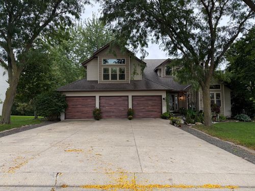 933 1st Ave Nw, Byron, MN, 55920-1411 | Card Image