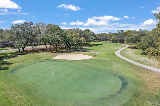 7008 Turnberry Cir, House other with 4 bedrooms, 2 bathrooms and 3 parking in Navarre FL | Image 54