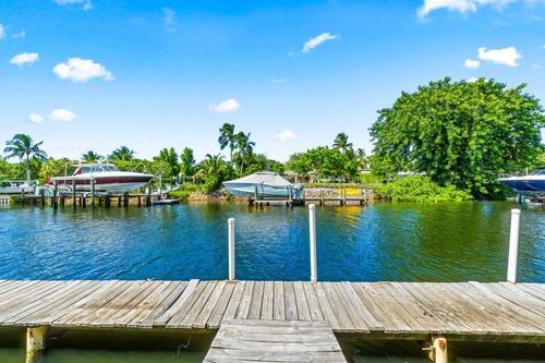 apt-7-751 Hummingbird Way, North Palm Beach, FL, 33408-5132 | Card Image
