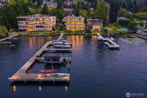 6-4817 Lake Washington Blvd Ne, Kirkland, WA, 98033-7650 | Card Image