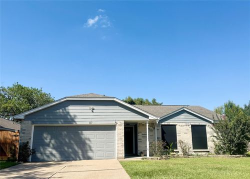 117 Lasso St, Angleton, TX, 77515-2753 | Card Image