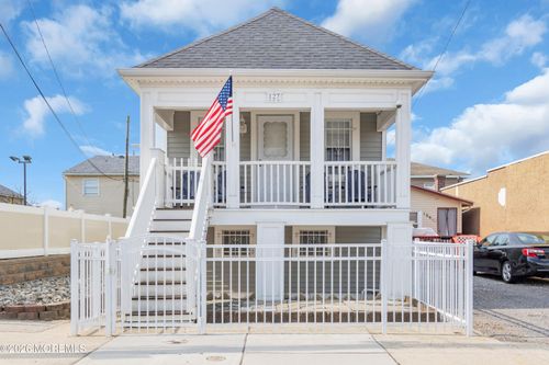 127-127 Hamilton Ave, Seaside Heights, NJ, 08751-2319 | Card Image
