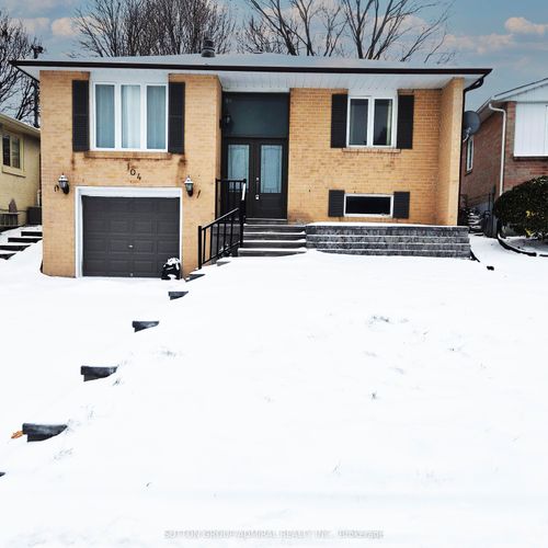 104 Armitage Dr, Newmarket, ON, L3Y5L7 | Card Image