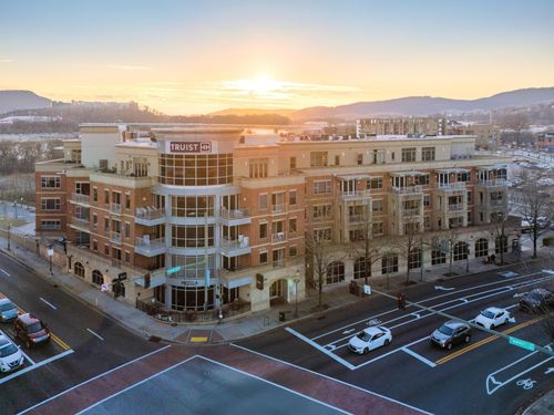 apt-222-4 Cherokee Blvd, Chattanooga, TN, 37405-4905 | Card Image